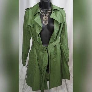 Women's Green Burberry Trench Coat with Belt and Buttons